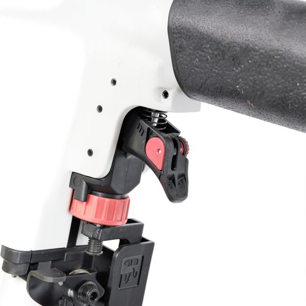 PneuTools Power Siding Nailer Magnesium Build-1